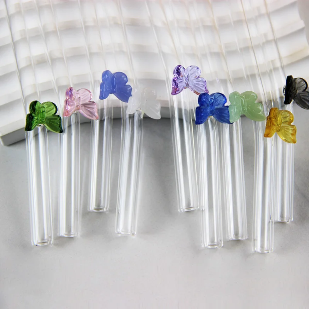 Pajita de vidrio. Mariposas. Colores